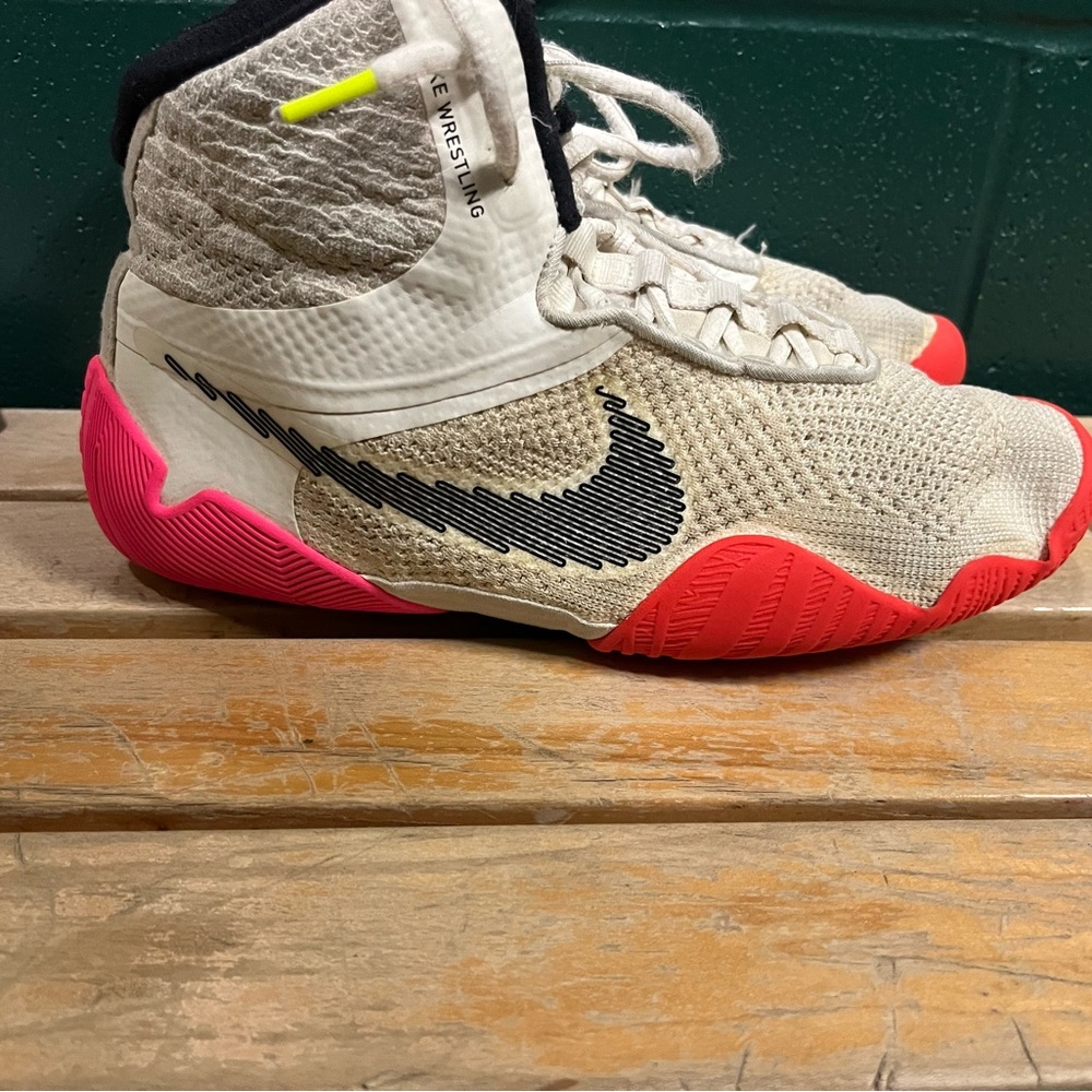 Nike tawa Tokyo wrestling shoes